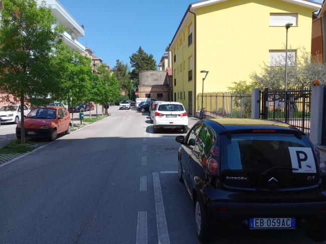 Magazzino in vendita a Pescara