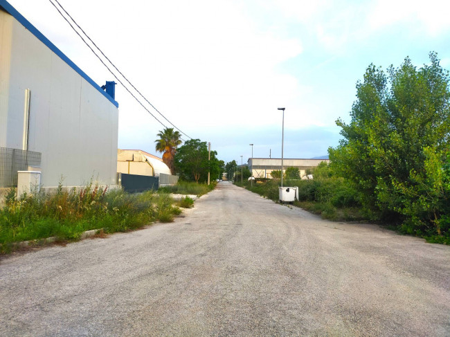 Terreno Industriale in vendita a Manoppello