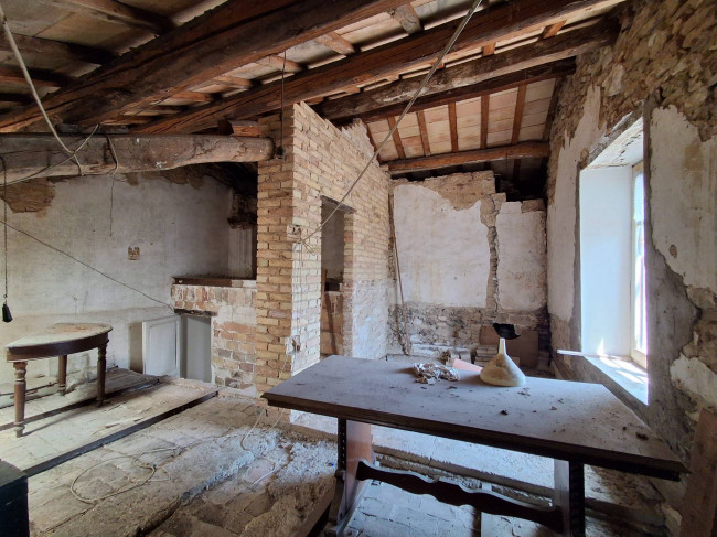 Casa semindipendente in vendita a Ari