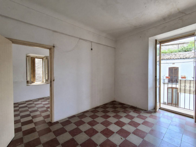 Casa semindipendente in vendita a Ari