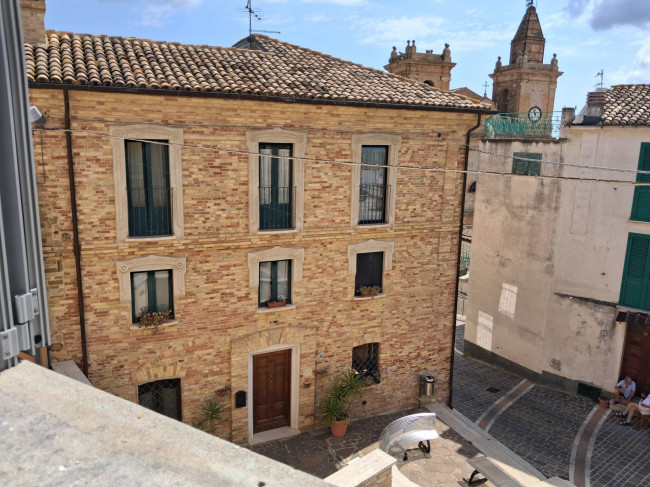 Appartamento in vendita a Collecorvino