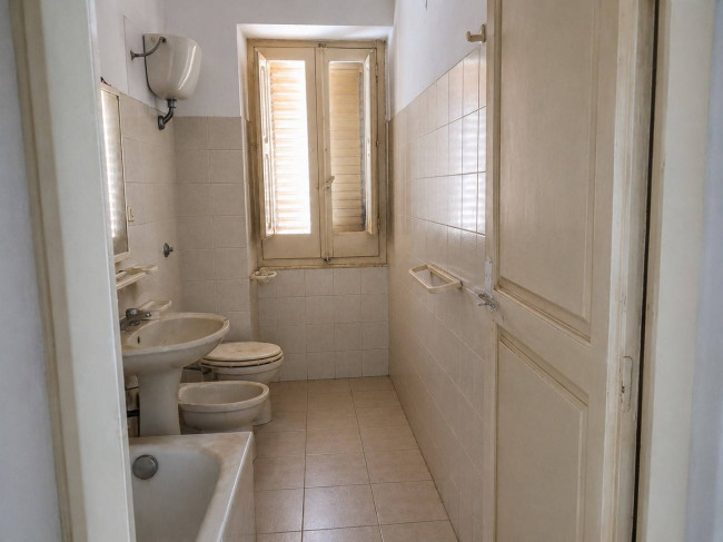 Casa semindipendente in vendita a Ari