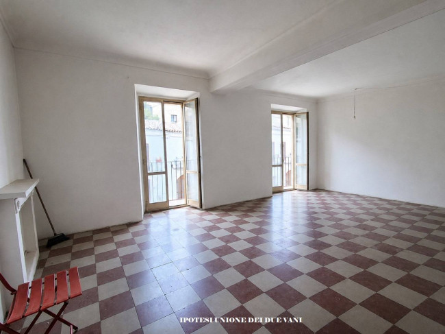 Casa semindipendente in vendita a Ari