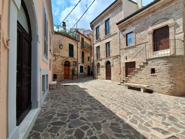 Appartamento in vendita a Collecorvino