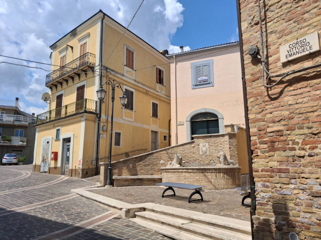 Appartamento in vendita a Collecorvino