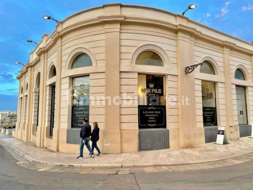 Locale commerciale in vendita a Gallipoli