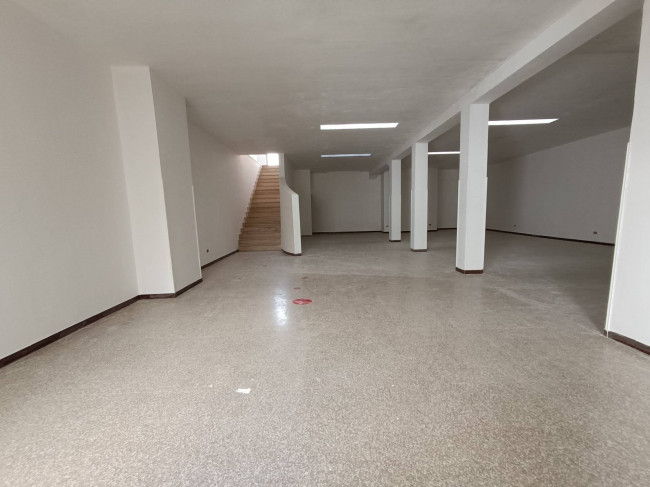 Attività commerciale in vendita a Gallipoli