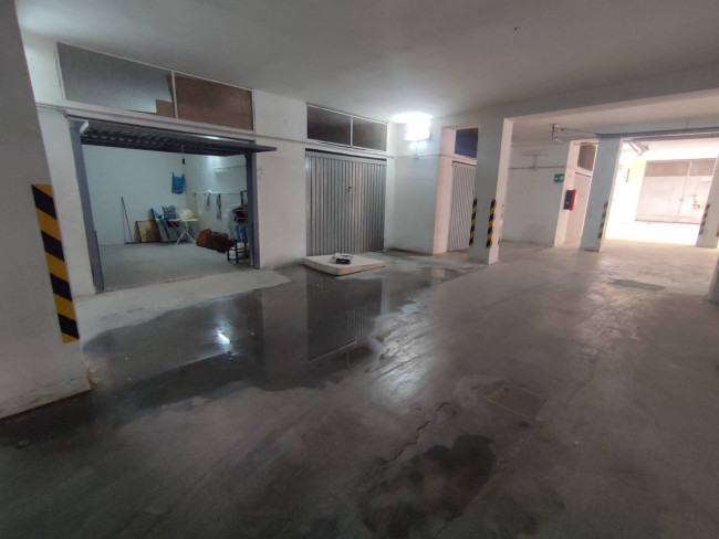 Box o garage in vendita a Gallipoli