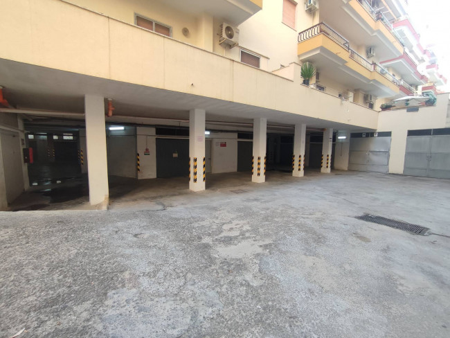 Box o garage in vendita a Gallipoli