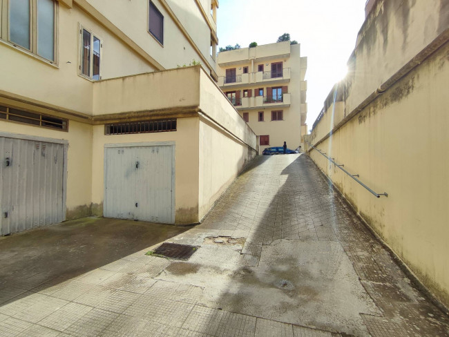 Box o garage in vendita a Gallipoli