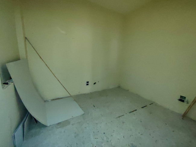 Locale commerciale in vendita a Alezio