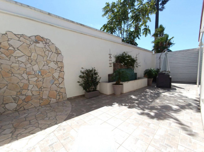 Attività commerciale in vendita a Gallipoli