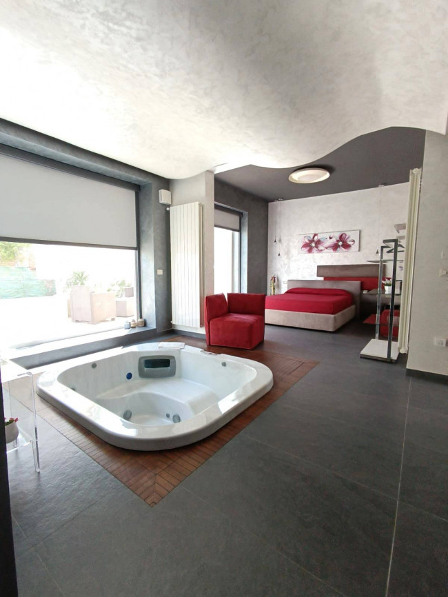 Attività commerciale in vendita a Gallipoli