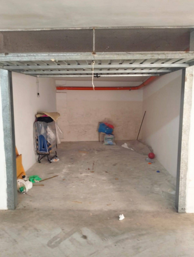Box o garage in vendita a Gallipoli