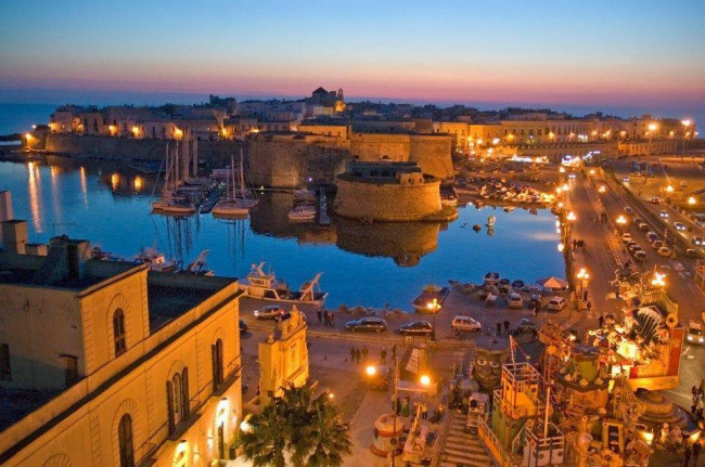 Attività commerciale in vendita a Gallipoli