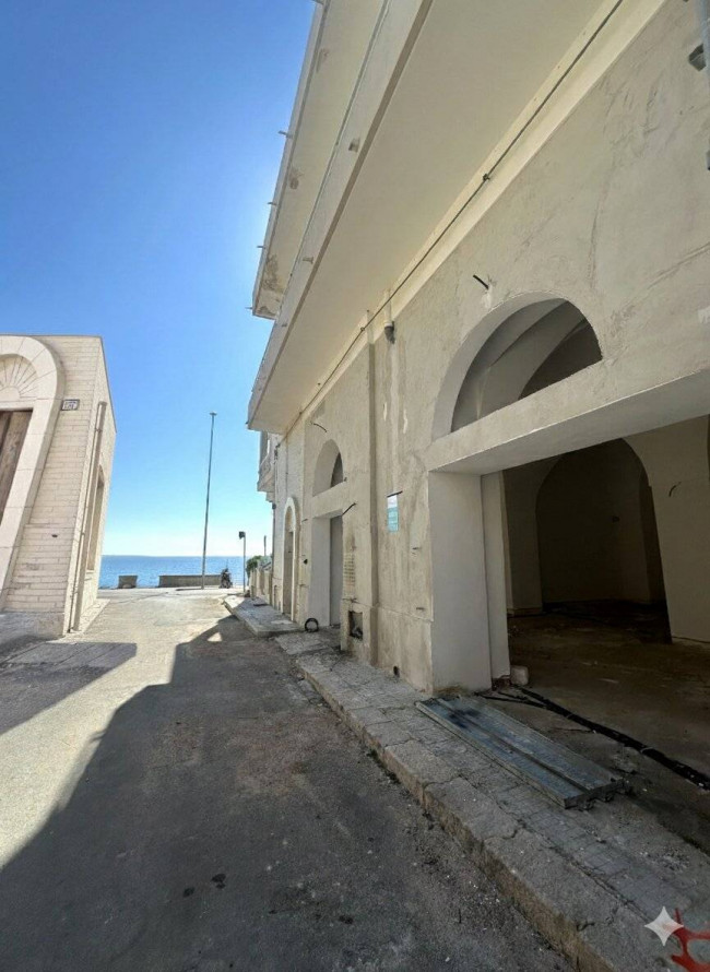 Locale commerciale in affitto a Gallipoli