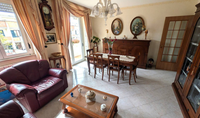Apartment for sale in Gallipoli