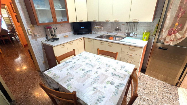 Single House for sale in Sannicola