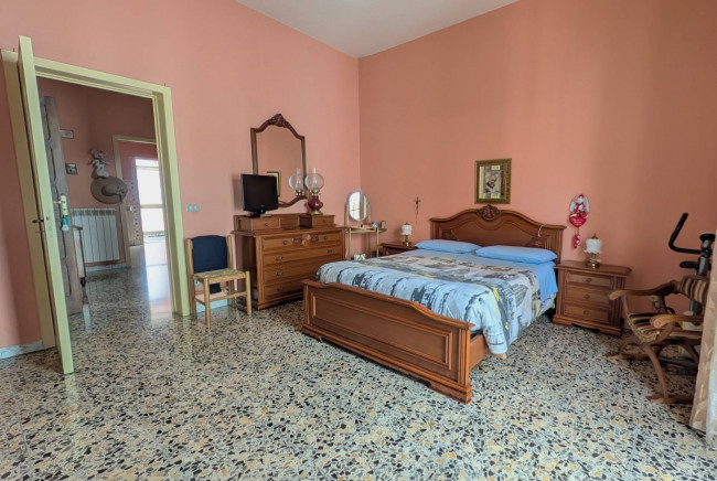 Single House for sale in Sannicola