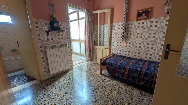 Single House for sale in Sannicola