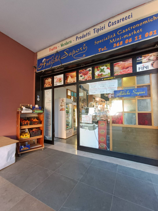 Locale commerciale in vendita a Gallipoli