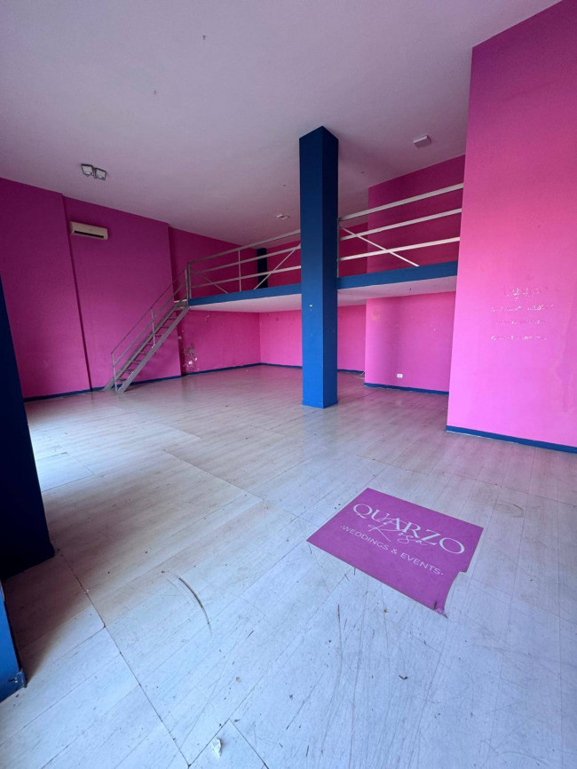 Locale commerciale in vendita a Gallipoli