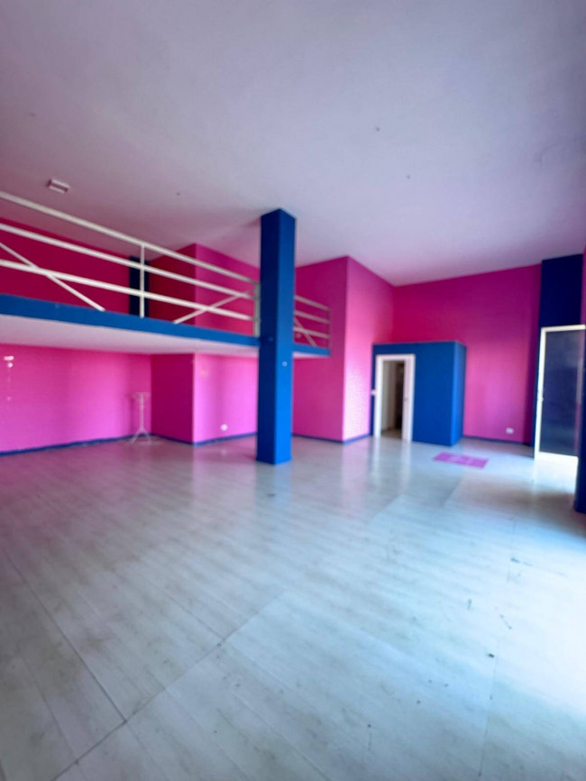 Locale commerciale in vendita a Gallipoli