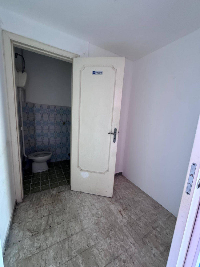 Locale commerciale in vendita a Gallipoli