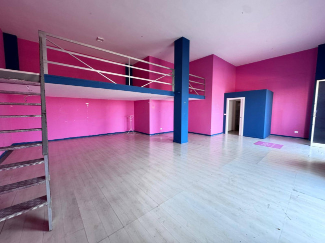 Locale commerciale in vendita a Gallipoli