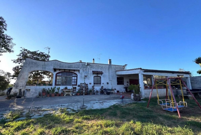 Villa in vendita a Soleto