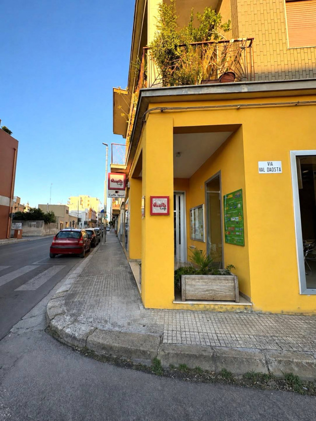 Attività commerciale in vendita a Galatina