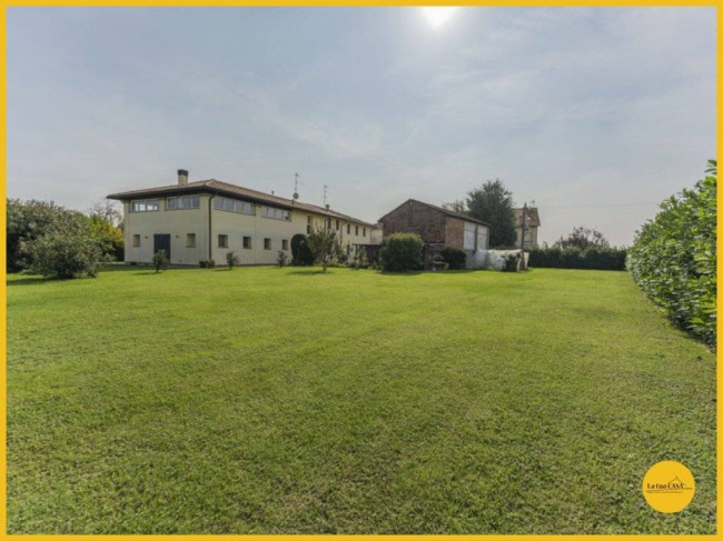 Villa in vendita a Budrio