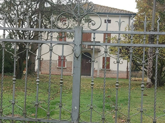 Villa in vendita a Molinella
