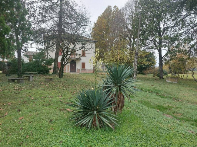 Villa in vendita a Molinella