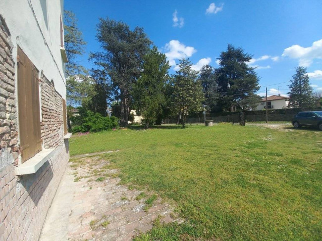 Villa in vendita a Molinella
