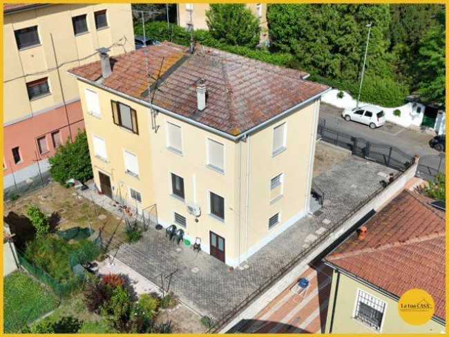 Villette a schiera in vendita a Molinella