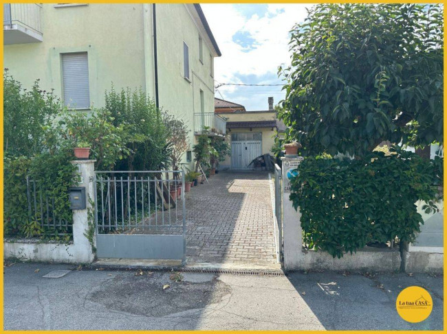 Villette a schiera in vendita a Molinella