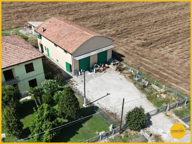 Capannone in vendita a Molinella