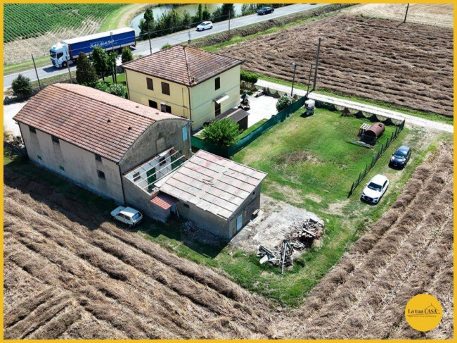 Capannone in vendita a Molinella