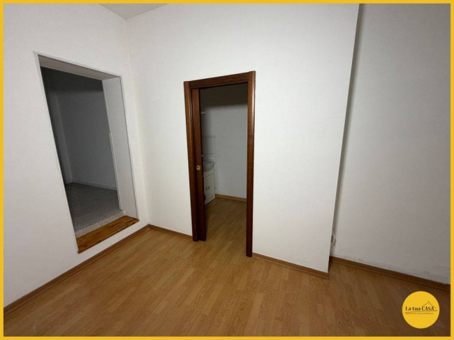 Locale commerciale in affitto a Molinella