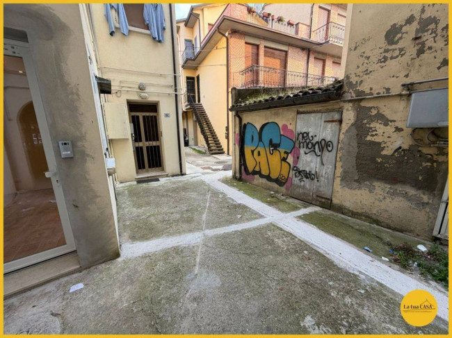 Locale commerciale in affitto a Molinella