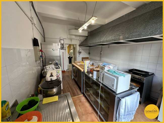 Locale commerciale in vendita a Molinella