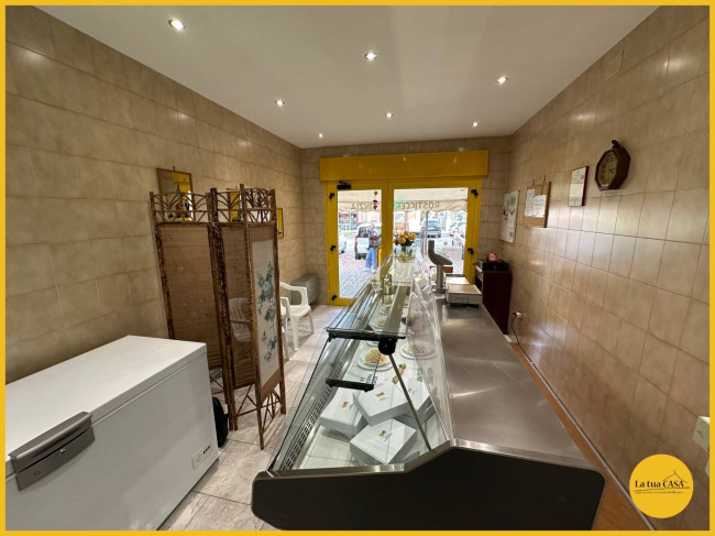 Locale commerciale in vendita a Molinella