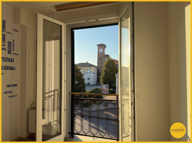 Locale commerciale in affitto a Molinella