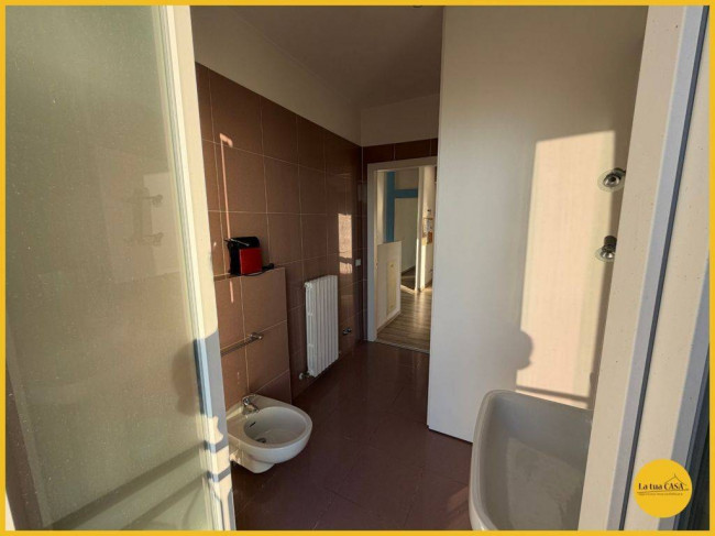 Locale commerciale in affitto a Molinella