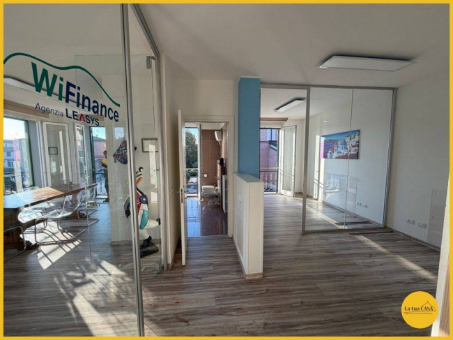 Locale commerciale in affitto a Molinella