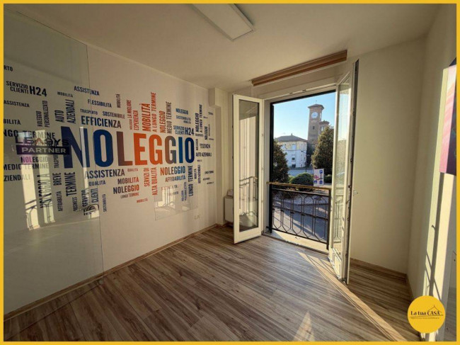 Locale commerciale in affitto a Molinella