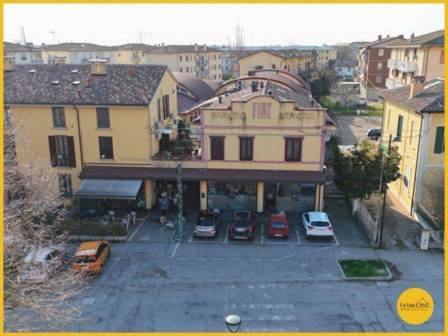 commerciale in affitto a Molinella