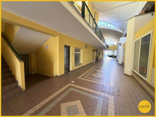 commerciale in affitto a Molinella