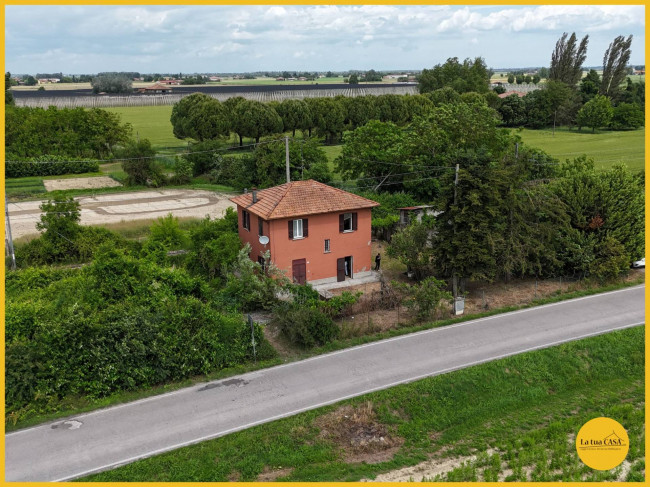 Casa indipendente in vendita a Budrio